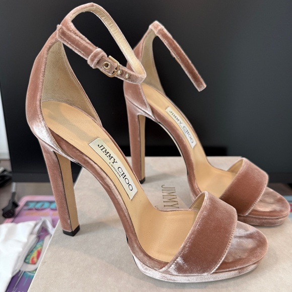 Jimmy Choo Misty Dusty Rose BRAND NEW - Size 7 - 4.5" Heel Platform COMFORTABLE - Picture 1 of 9
